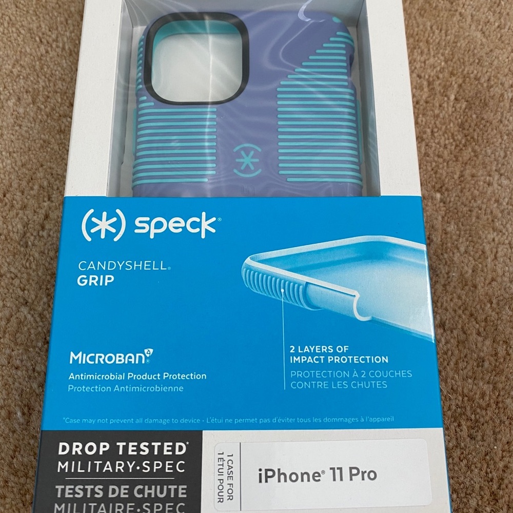 Speck candyshell grip iPhone 11 Pro case